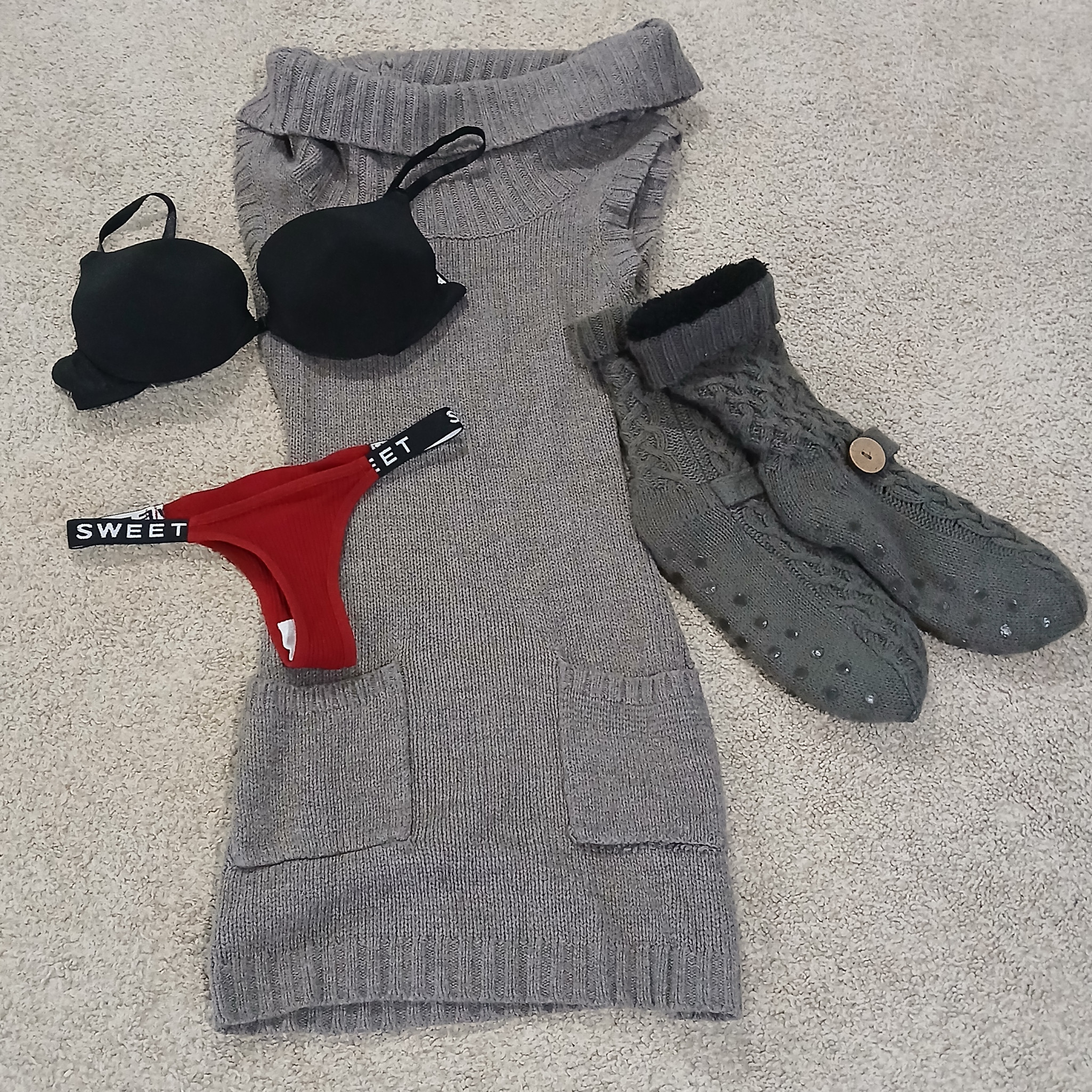 Mailed Sexy Cozy Outfit With Bra And Panties Plus 3 Videos